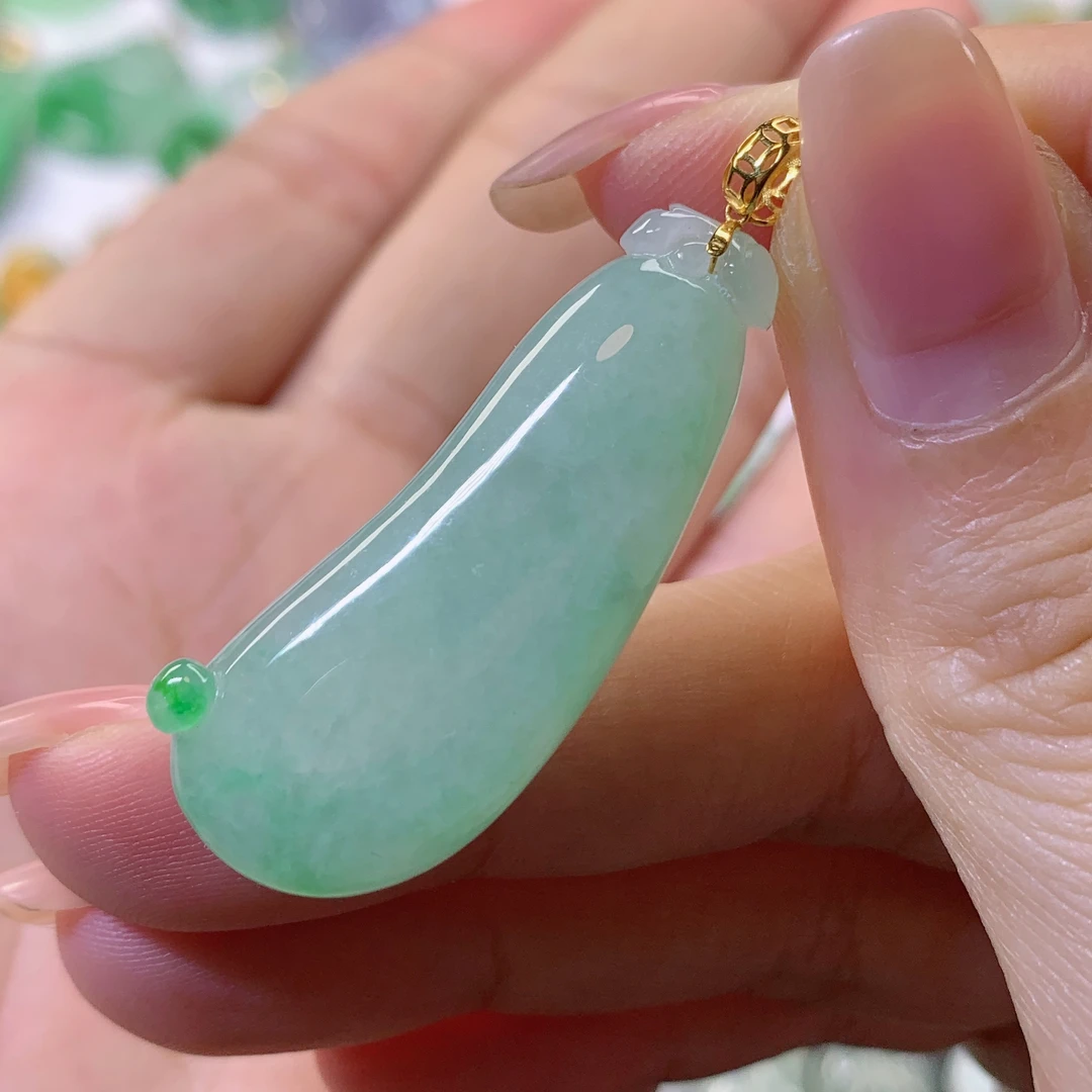 缅甸天然翡翠a货18k金福瓜吊坠38×14.8×6