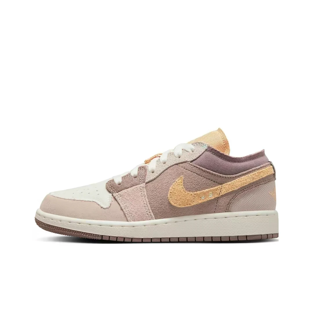 AIR JORDAN1 AJ1 GS 米棕色 卡其拼接 女子低帮篮球鞋DZ4465-200