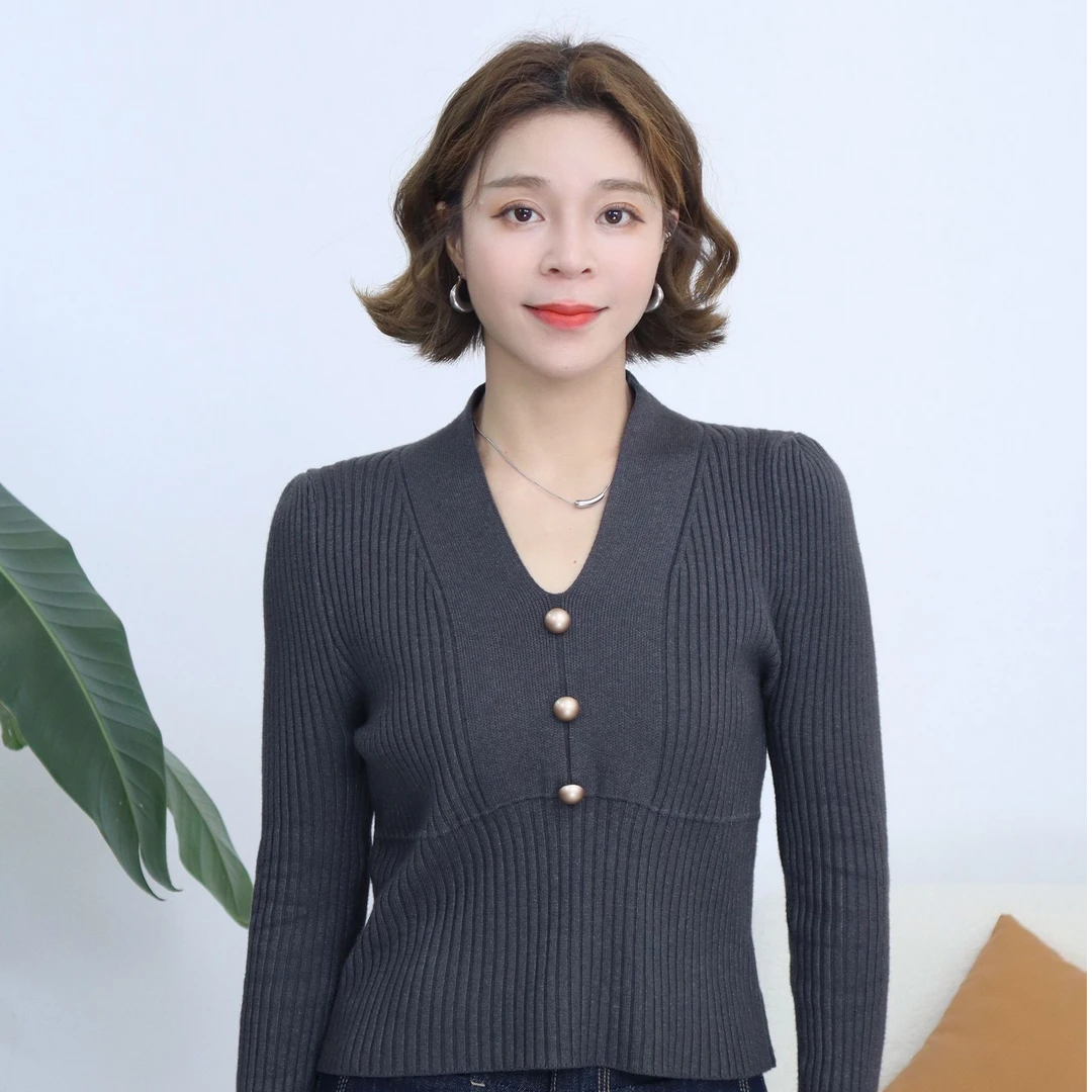2024新款V领长袖打底衫针织上衣女短款内搭