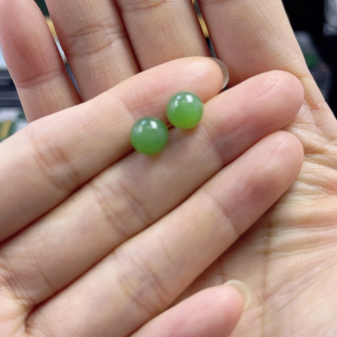 【闪购商品】和田玉（碧玉）耳饰18K金镶嵌