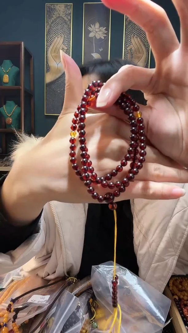 【闪购商品】琥珀裸石未镶嵌m102