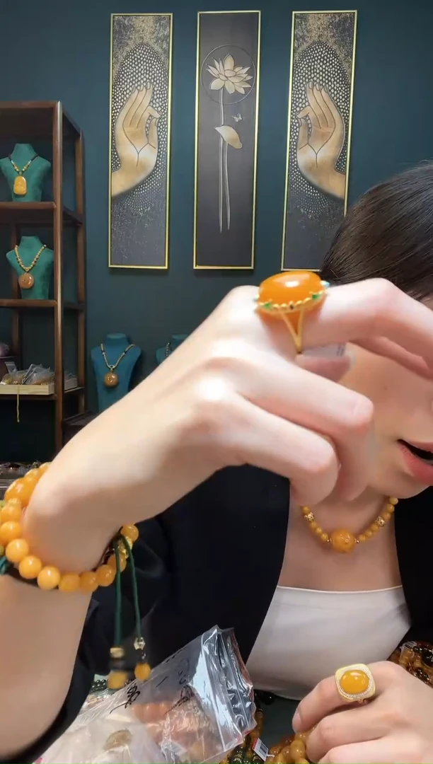 【闪购商品】琥珀裸石银S925镶嵌p09