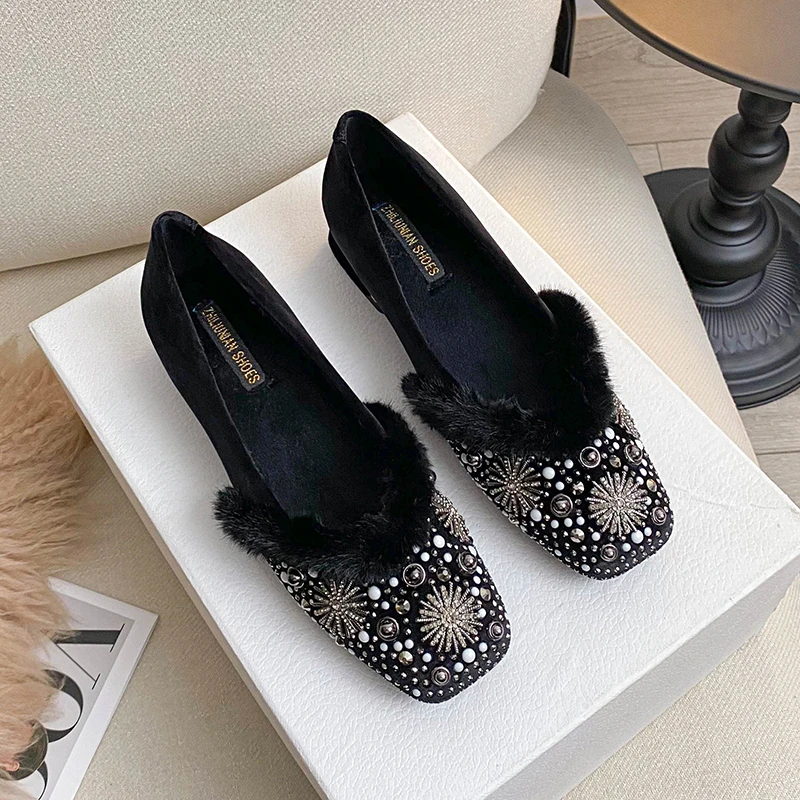 法式方头水钻加绒毛毛鞋粗跟高跟鞋2024秋冬新款保暖气质时尚百搭