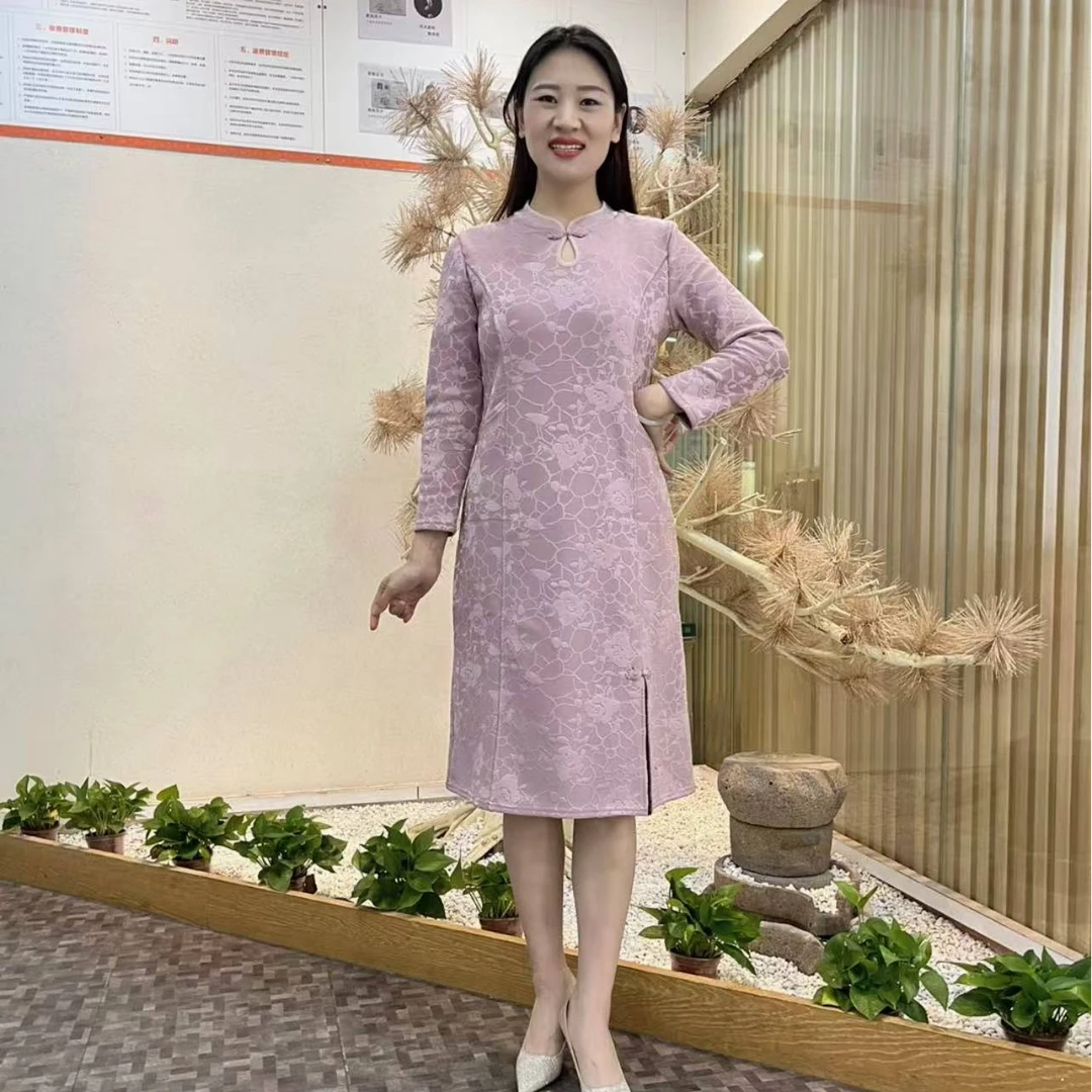 2025年秋冬新款改良旗袍女高端提花年轻妈妈连衣裙防遮肉显瘦长袖
