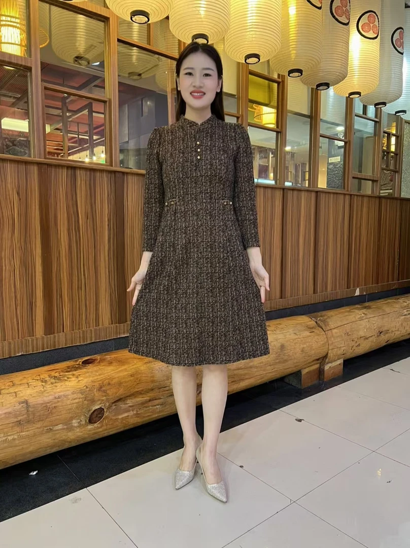 2025假两件加厚连衣裙冬季新款时尚有口袋减龄显瘦a字裙