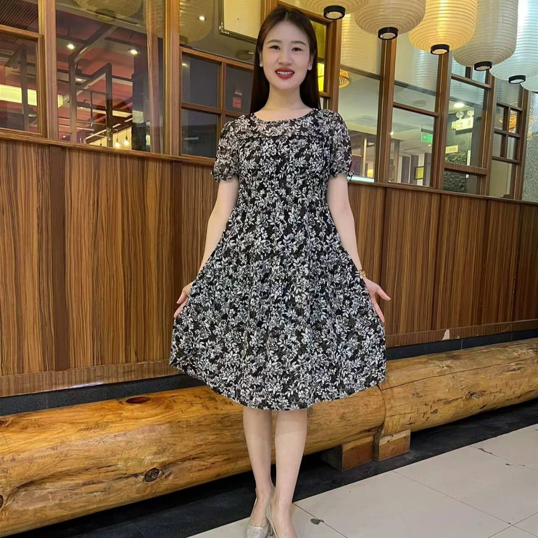 圆领印花短袖碎花收腰连衣裙新款2024夏季时尚减龄韩版中长款裙子