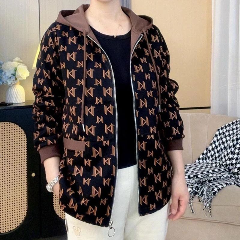 秋季新款时尚休闲洋气百搭宽松连帽妈妈装大码春秋长袖上衣女外套