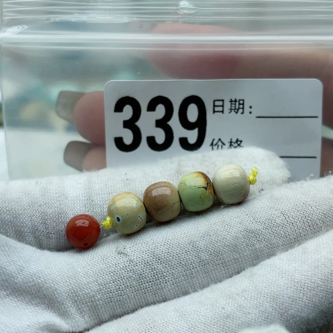 【闪购商品】南红玛瑙颈饰未镶嵌歪***.