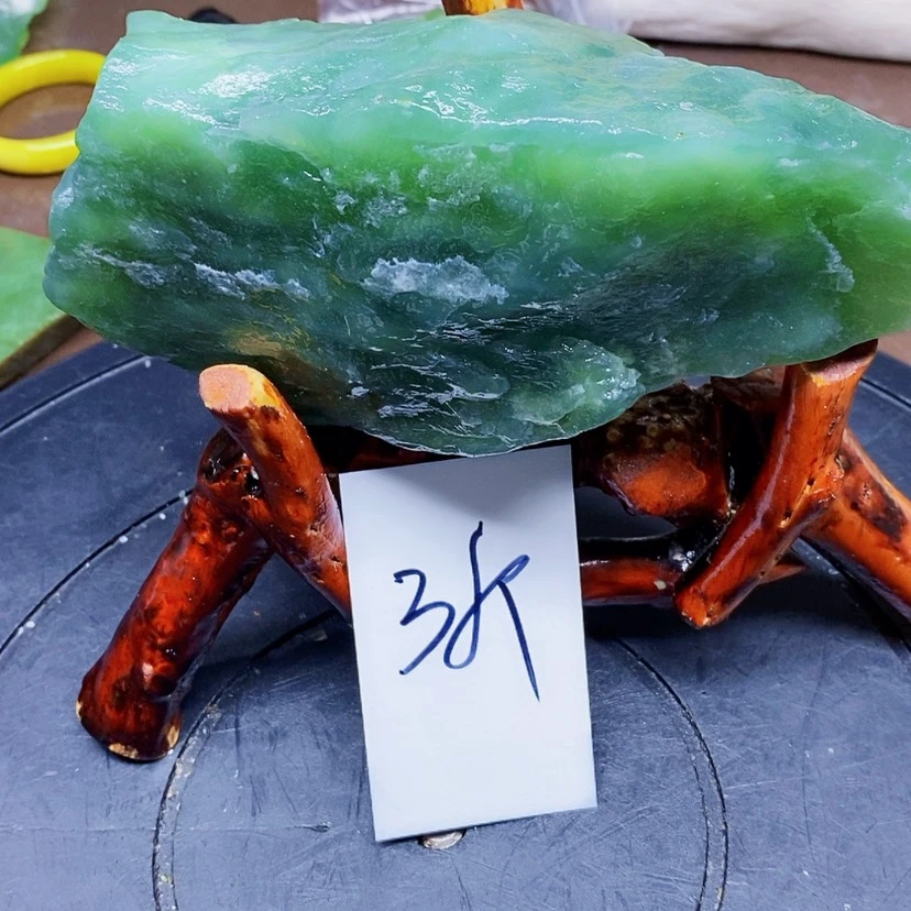 【闪购商品】岫玉原石未镶嵌@***@