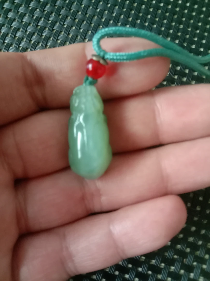 和田玉,俄料,碧玉,猫眼儿,小貔貅