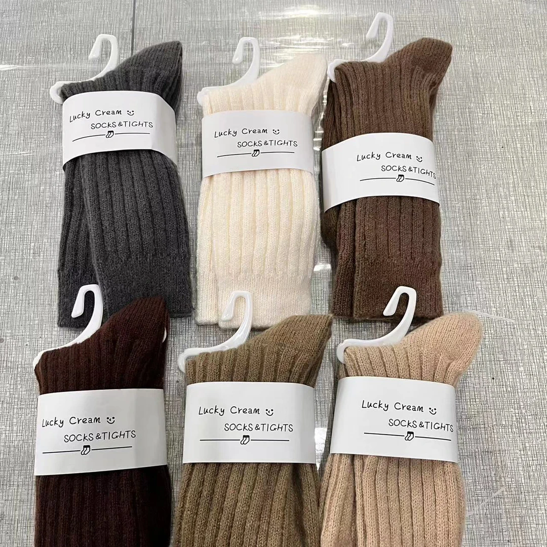 【Together】· 袜 · 随机颜色百搭简约袜子