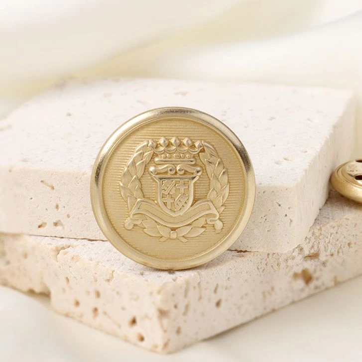 日本进口金属铜纽扣高端男女西服英伦徽章装饰扣