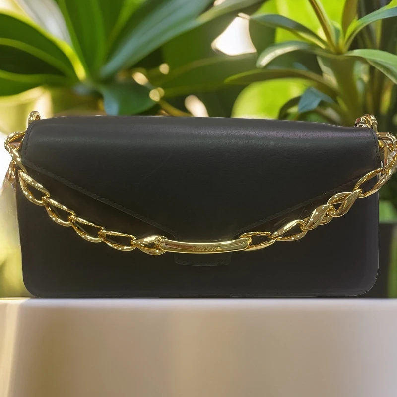 320123-黑色-商场品牌--包包（有微瑕介意慎拍）--直播