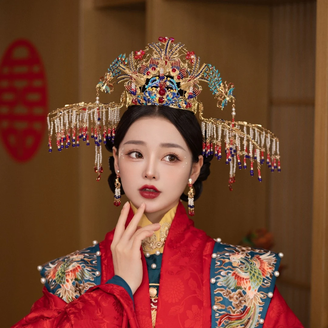 新款中式婚礼发饰古典明制复古汉服大风冠新娘结婚造型影楼头饰