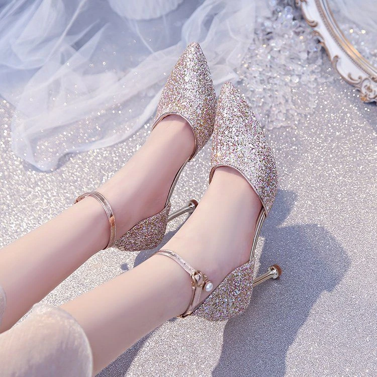 仙女风婚鞋女亮片高跟鞋尖头细跟包头单鞋中空一字扣带宴会新娘鞋