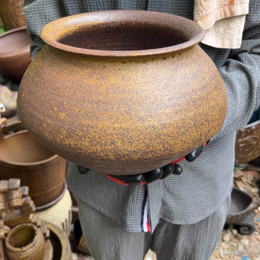红陶20CM(含)-50CM(不含)高19口20无孔