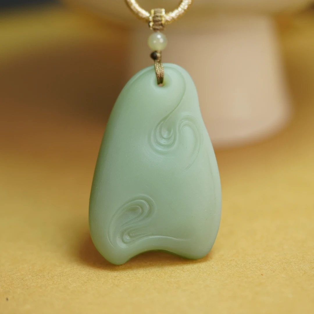 和田玉碧玉粉青《云启》苏工精雕气质无事牌