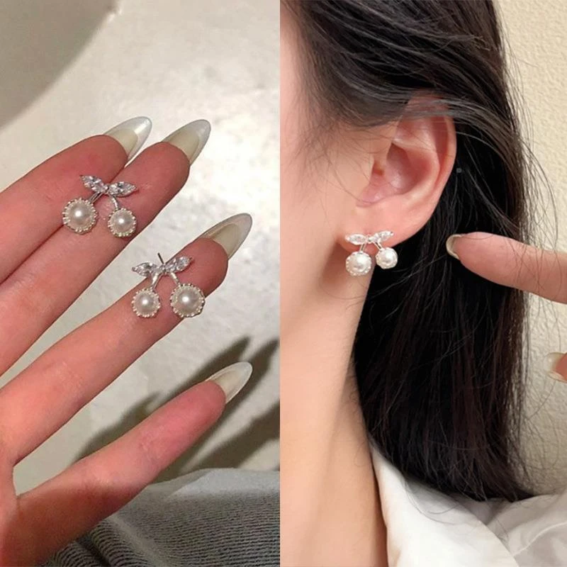 S925银锆石樱桃珠珠耳钉女小众设计高级感轻奢耳环个性