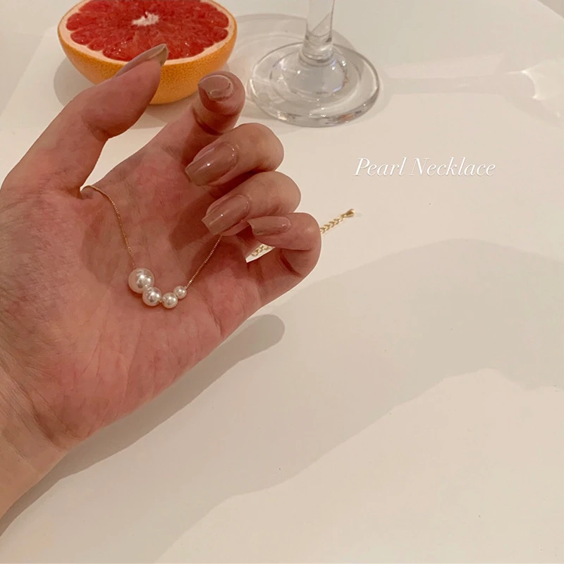 珠珠项链新款女锁骨链轻奢小众设计感蛇骨链颈
