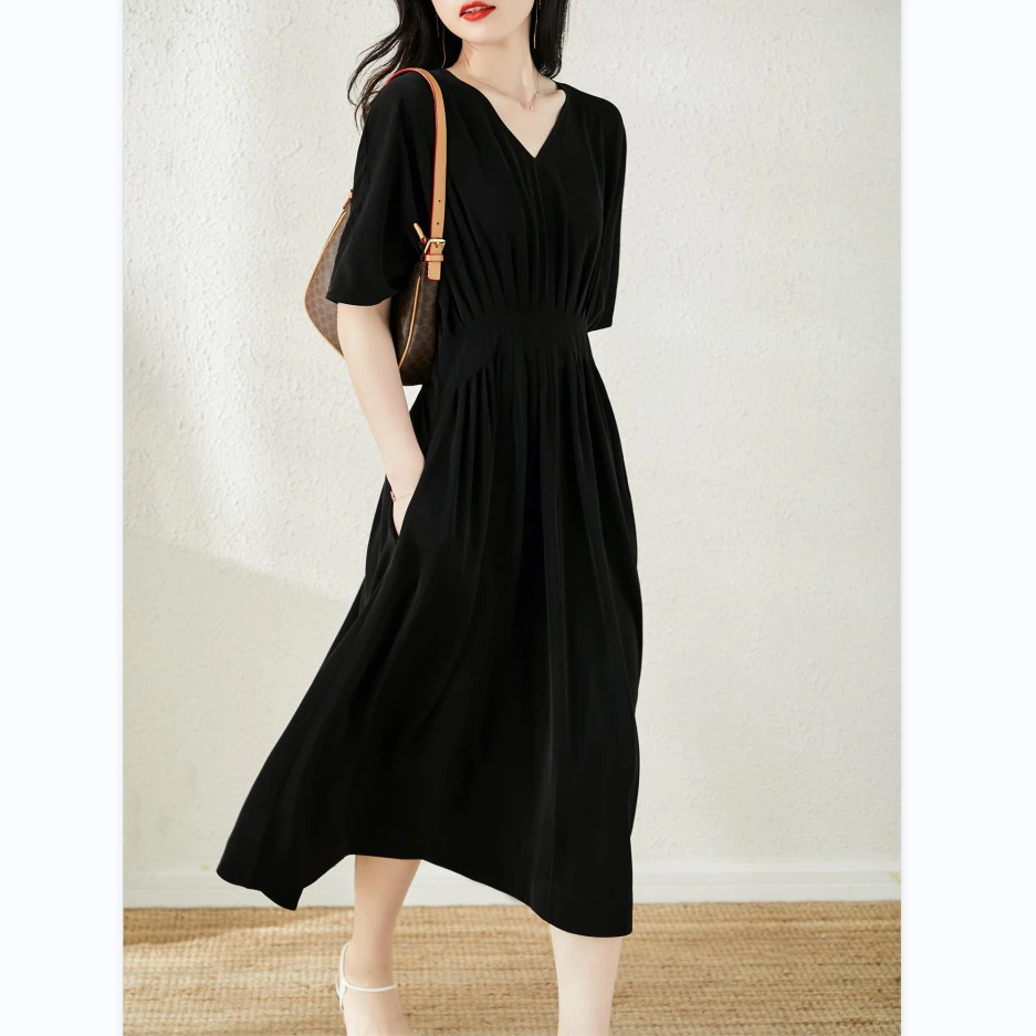 这款强烈推荐!法式时尚有腔调气质V领褶裥收腰显瘦赫本风小黑裙夏