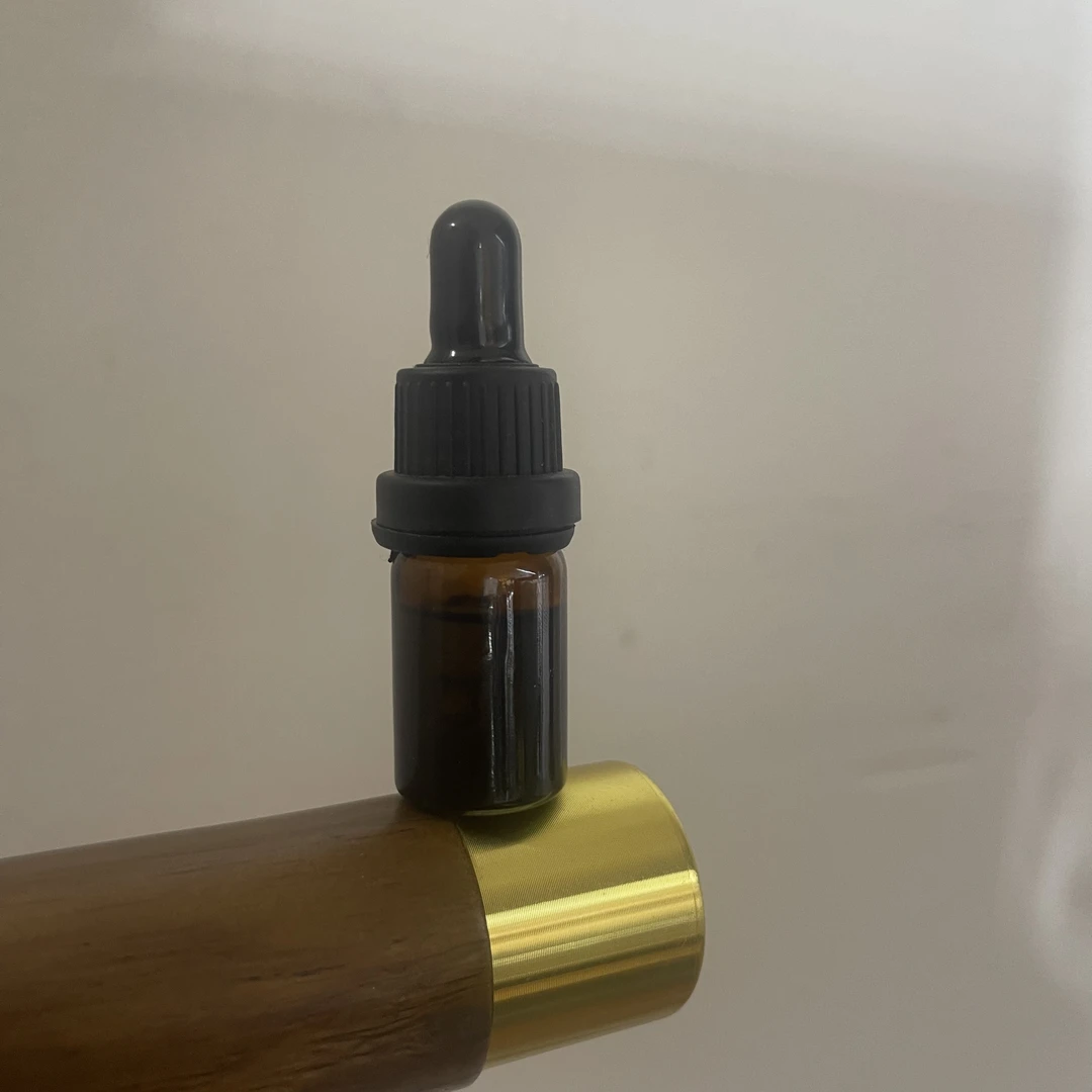 天麻藁本蔓荆子复方精油  超临界萃取精油本品属于日用品原料