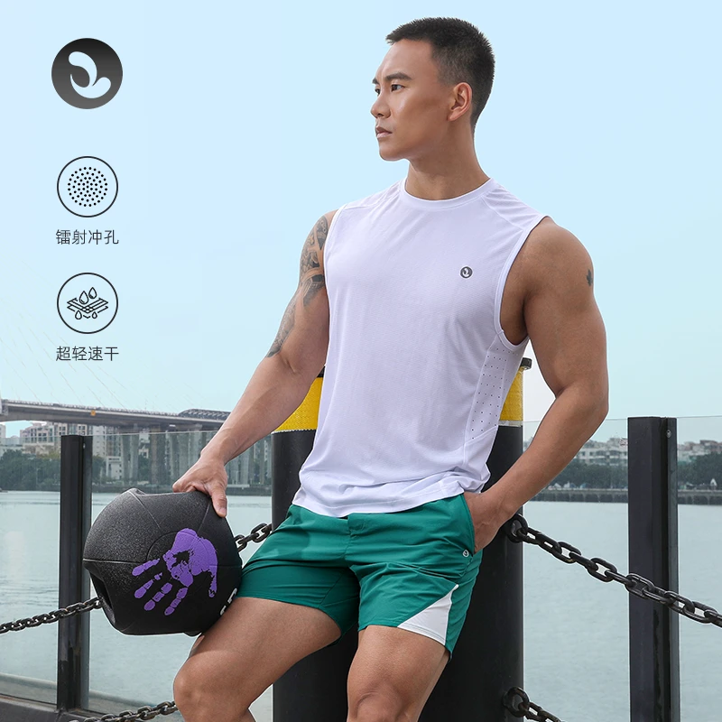 SOSOLEMON夏季无袖坎肩背心透气镭射冲孔速干轻薄城市机能上衣 男