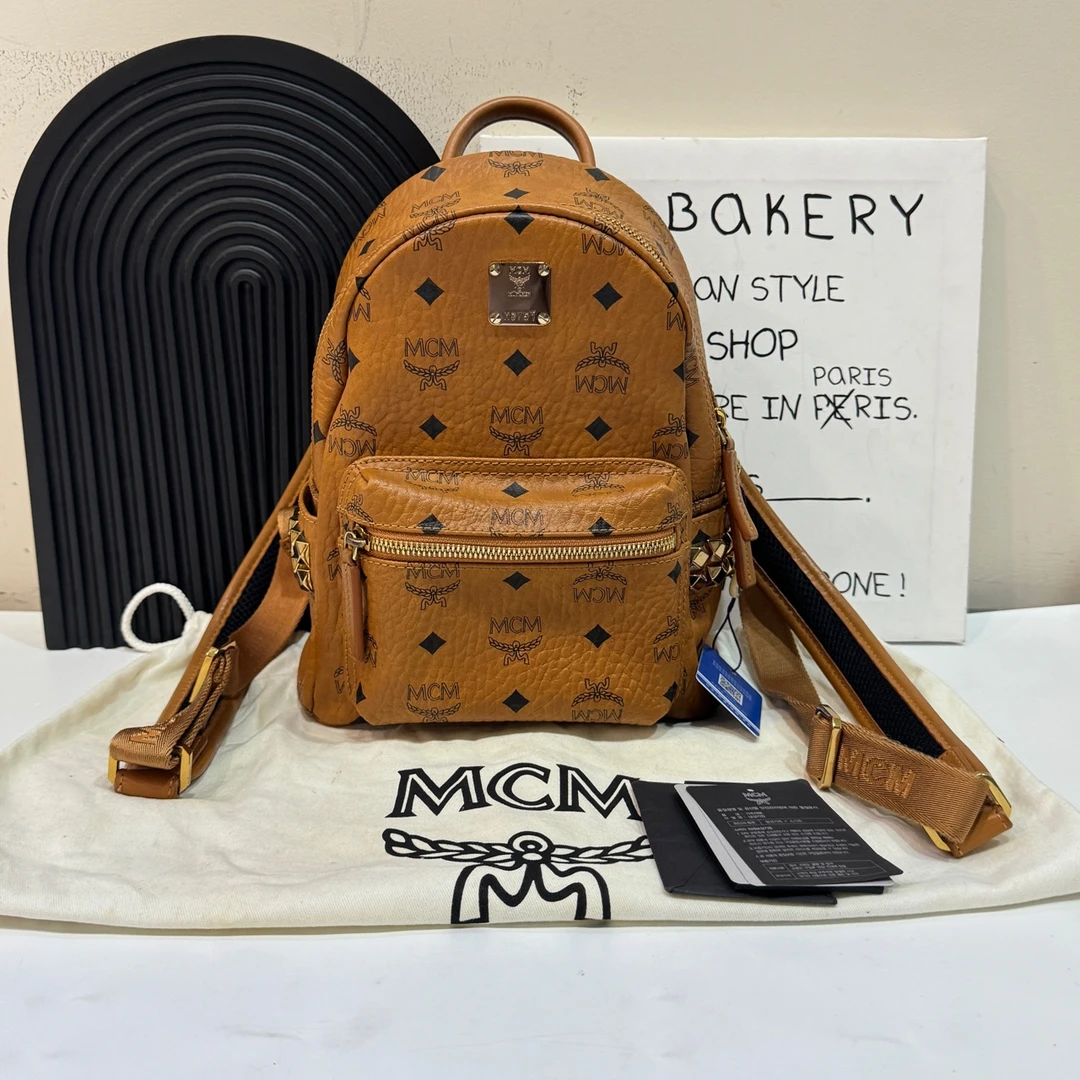 95新 MCM 【蔡包紫】干邑色双肩包mini/9300141