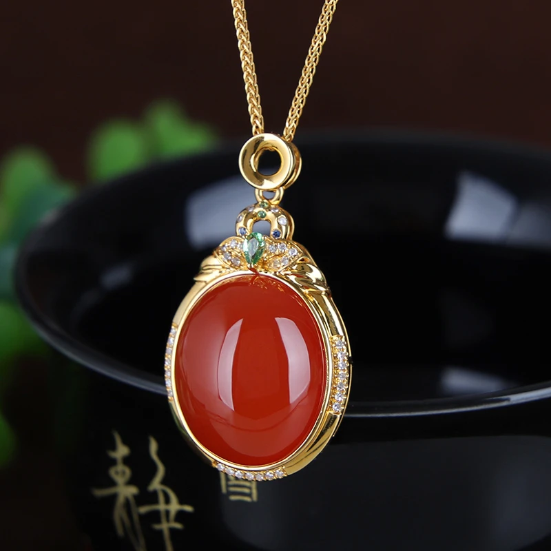 时尚轻奢18K金镶保山南红蛋面吊坠女 天然原矿宝石级冰红玉坠项链