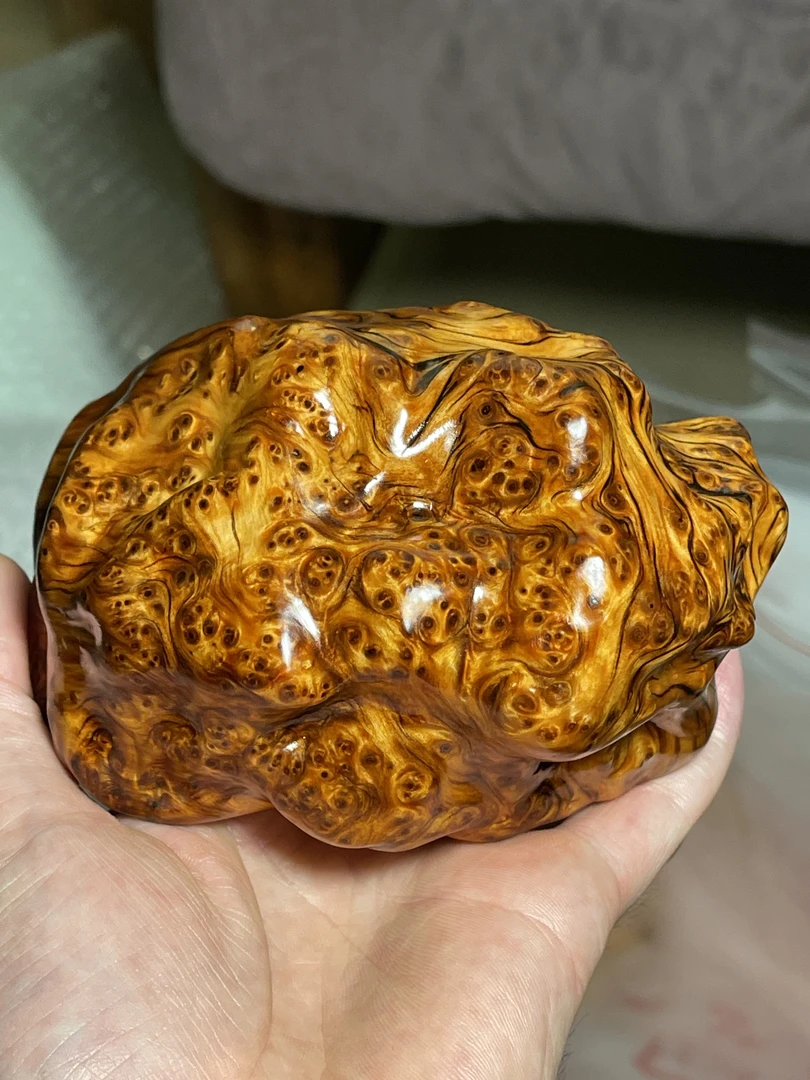 太行崖柏，陈化独瘤手把件，高油高密，清香味浓郁，收藏佳品