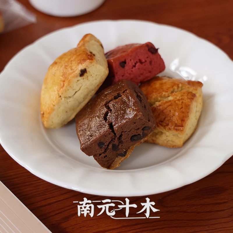 全麦司康低健身饱腹早餐手工网红卡脂面包小零食代餐下午茶奶香