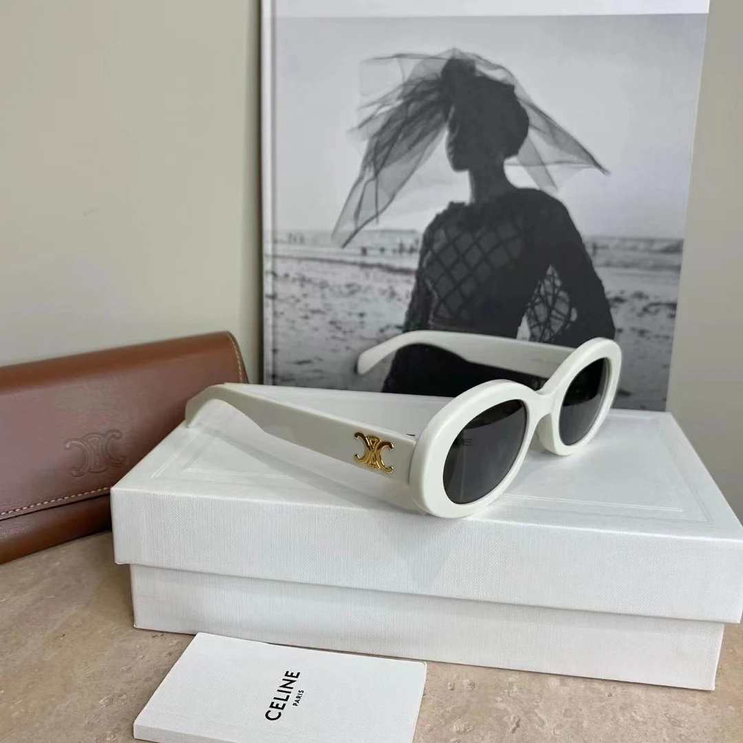 99新 Celine/思琳 壹臻中古/ 白框侧面logo墨镜 25 57027144