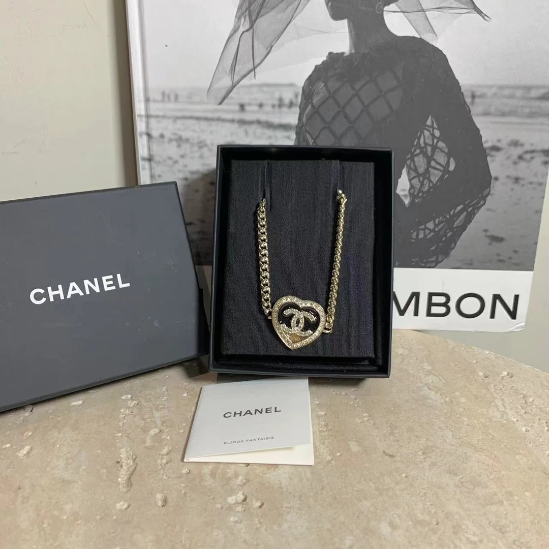 99新 Chanel/香奈儿 壹臻中古/23B黑色爱心项链23540348