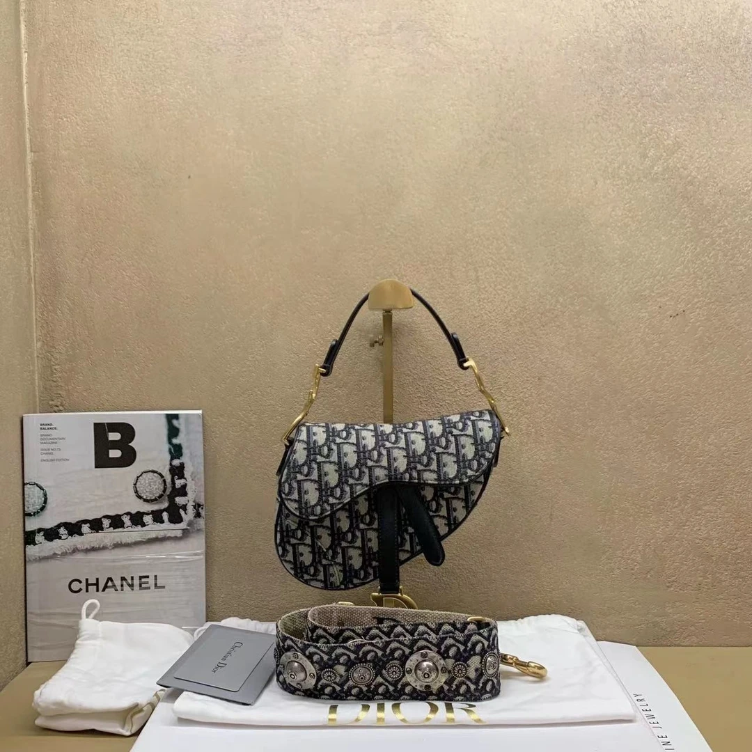 95新 DIOR/迪奥 壹臻拆单/老花刺绣马鞍小号 /59327380