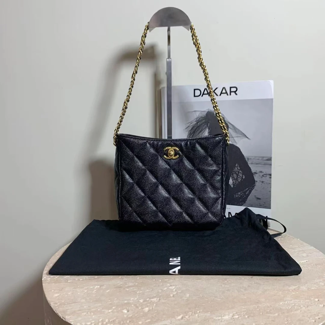 99新 Chanel/香奈儿  预留壹臻/ 22S黑金字母链条hobo小号 dx1823