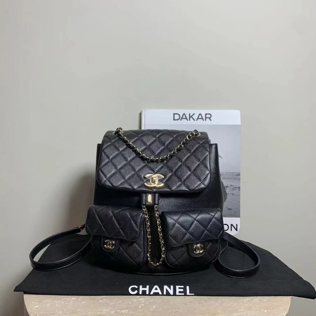 99新 Chanel/香奈儿 壹臻中古/23A黑金duma大号双肩包 dx1828
