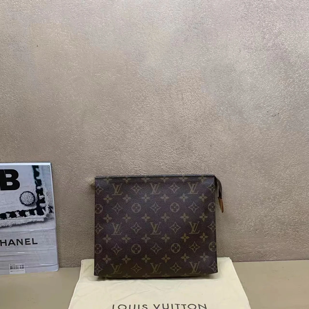 95新  壹臻中古/lv 老花洗漱包26 18994523
