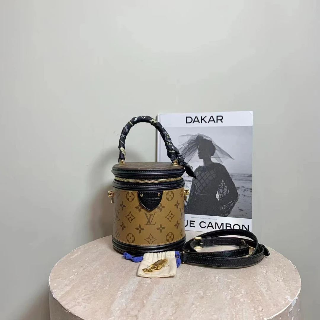 95新 LouisVuitton/路易威登 壹臻中古/ Iv 发财桶 20年 74472080