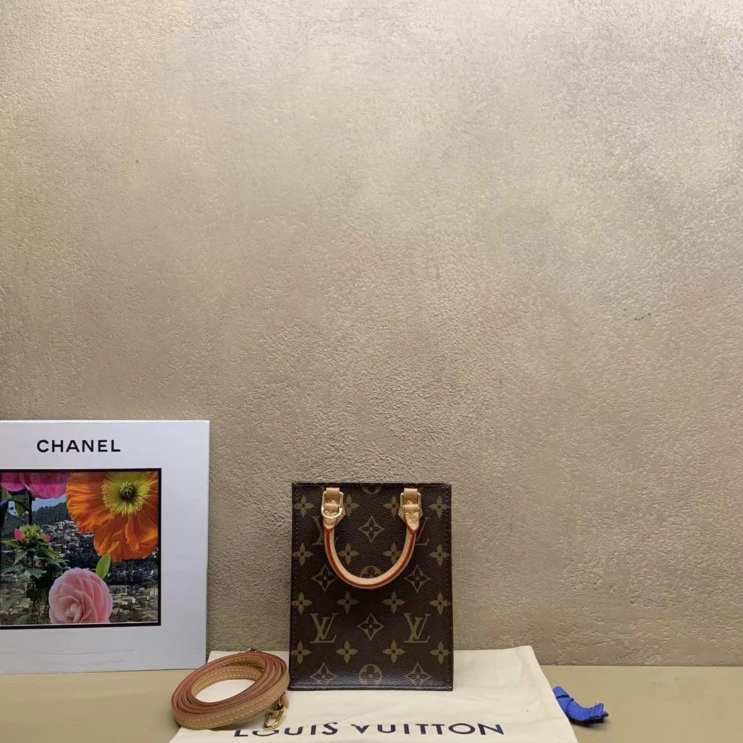 95新 LouisVuitton/路易威登  壹臻中古/ 老花mini琴谱 58511206