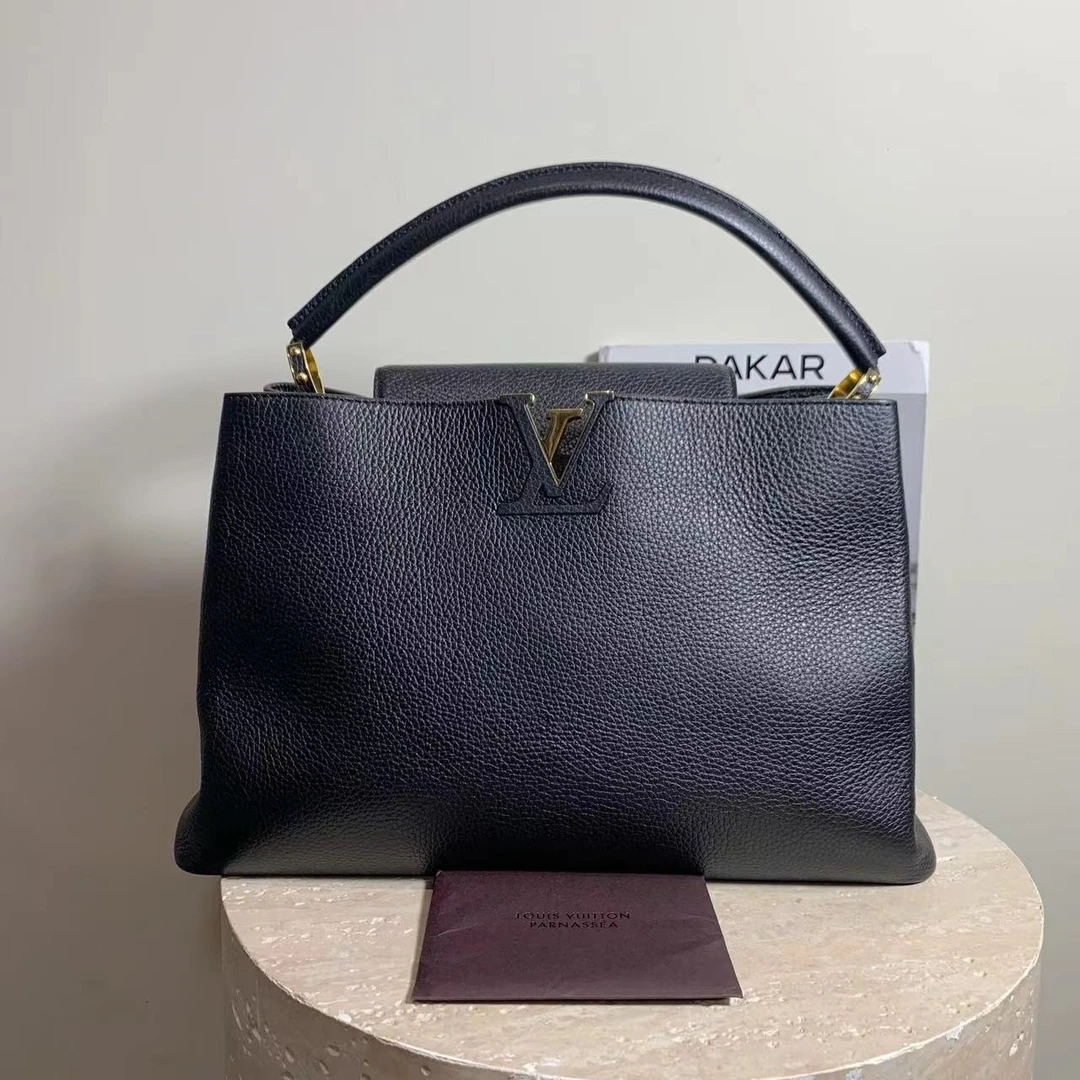 95新 LouisVuitton/路易威登 壹臻/黑金capucines手提包/46491710