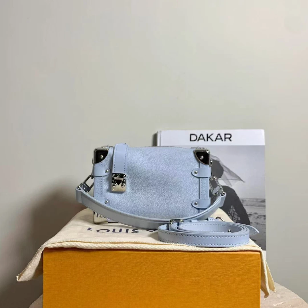 95新 LouisVuitton/路易威登 susu/新款蓝皮sidetrunk包95275798