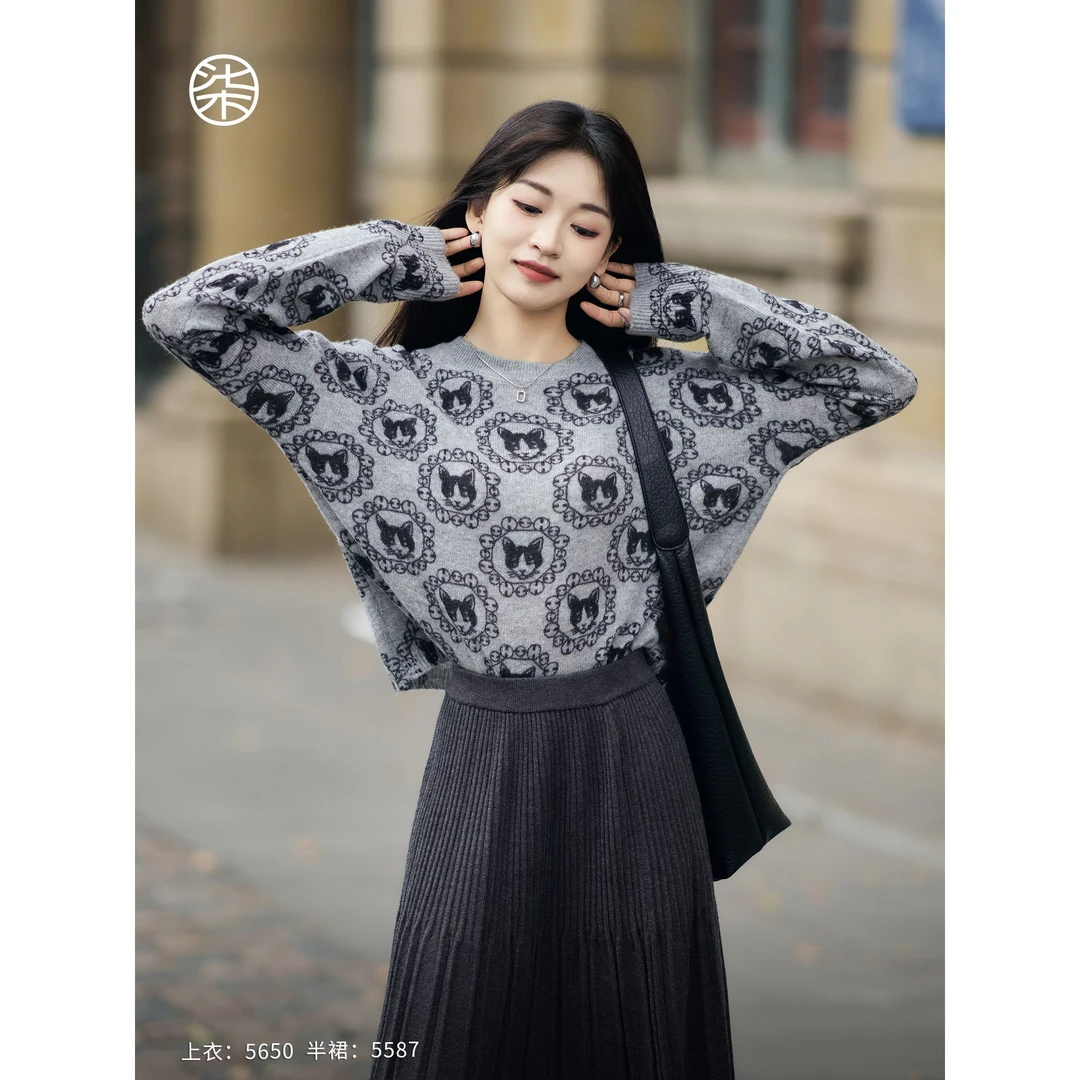 【柒量一裁】5650小个子圆领猫咪图案毛衣宽松休闲针织衫慵懒版上衣