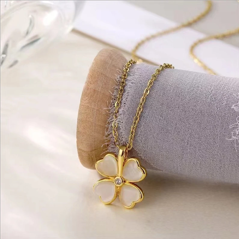 钛钢项链 猫眼四叶草幸运项链