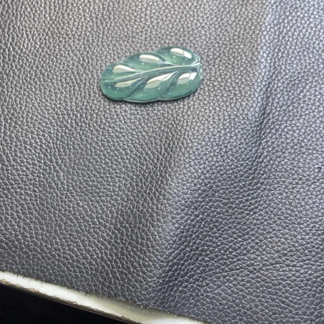 【闪购商品】翡翠吊坠(不含链)未镶嵌本*翡翠叶子
