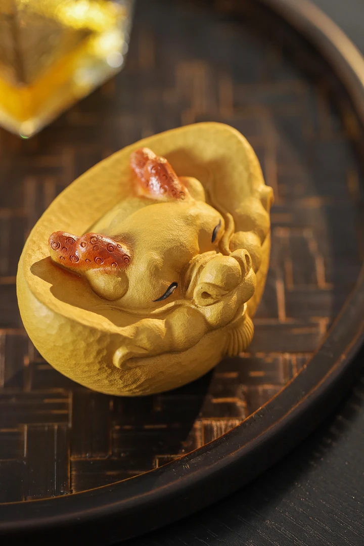 赵永辉紫砂茶宠～元宝龙（盖置）