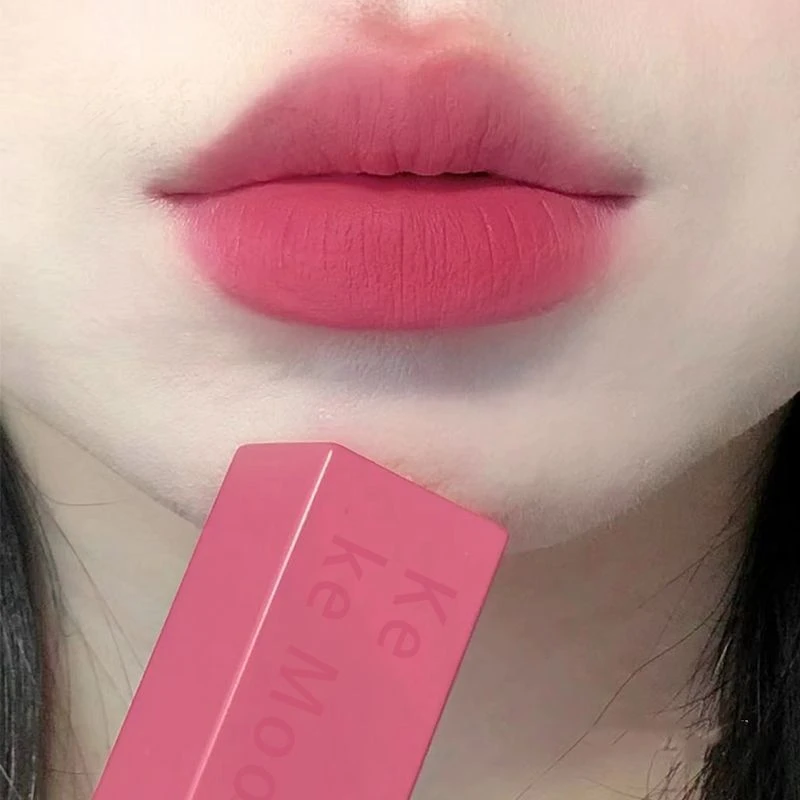 哇!好美呀~郁金香色口红低饱和丝绒哑光蜜桃奶茶色素颜显白纯欲色