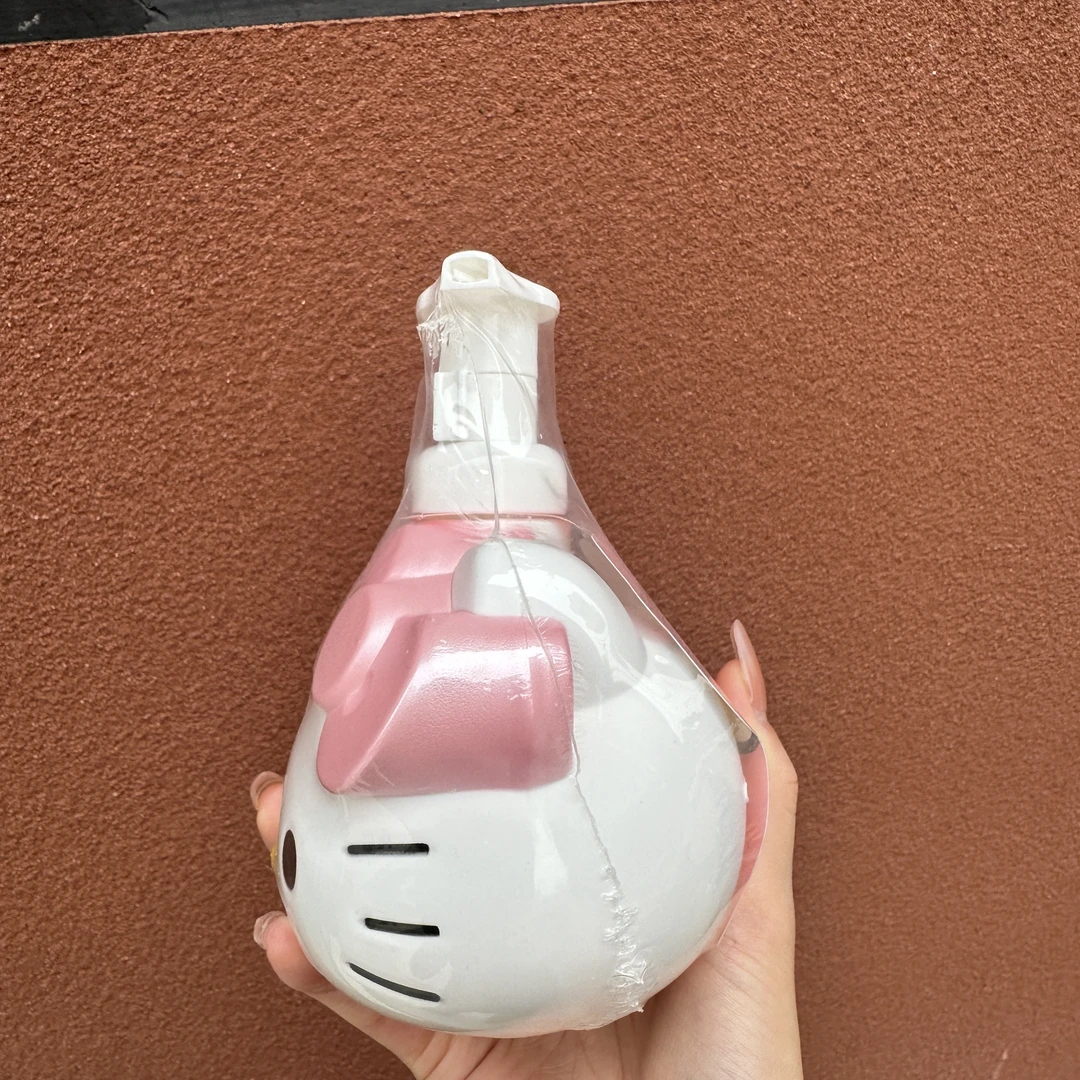 43#粉色蝴蝶结大脸猫泡泡洗发沐浴露