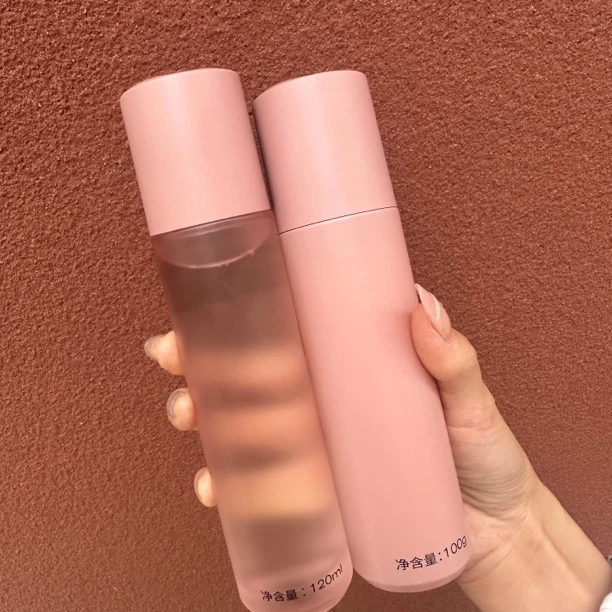 277#千叶玫瑰，粉盾水乳正装一组