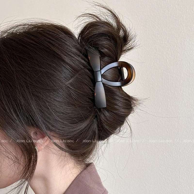 磨砂玳瑁色蝴蝶结鲨鱼夹后脑勺盘发夹子发夹女高级感气质头发抓夹