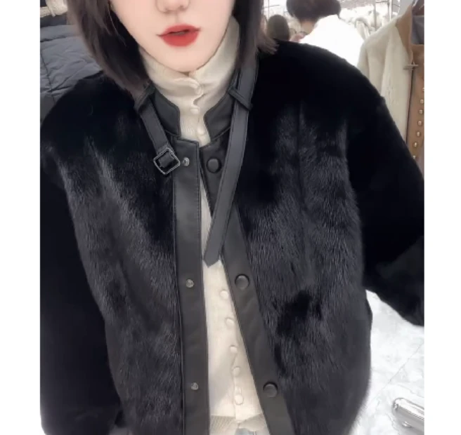 2024冬季新款时尚女装网红潮流气质靓丽漂亮轻奢外套毛毛知足