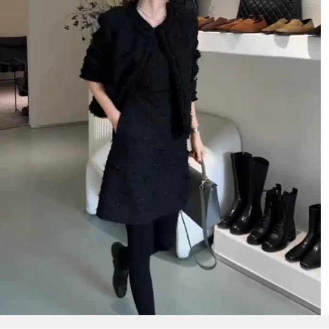 2024冬季新款时尚女装网红高级感休闲爆款外套背带裙套装女